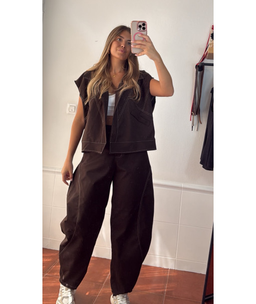 Conjunto leila