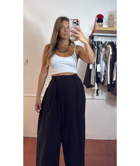 Pantalon boton lateral